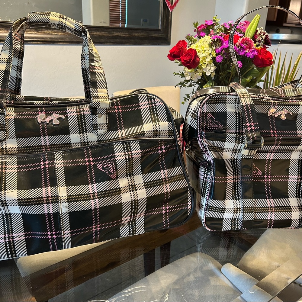 Roxy vintage luggage set